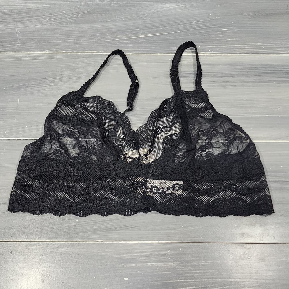 B. Tempt'd by Wacoal Lace Kiss‎ Bralette Large Night Black